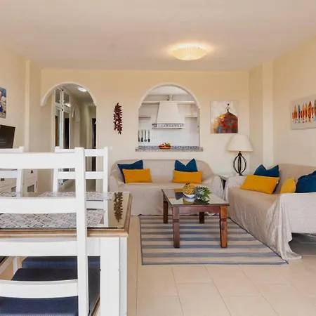 Wonderful 3 Bedroom With Two Spacious Terraces *