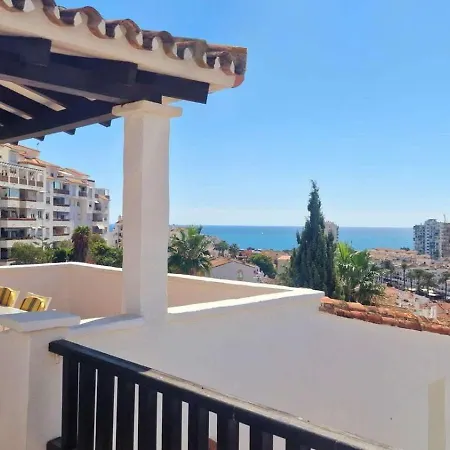 Apartmán Wonderful 3 Bedroom With Two Spacious Terraces
